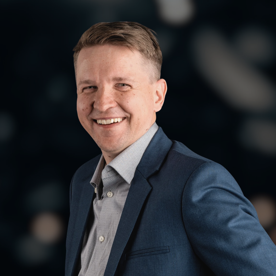 Teemu Kumpulainen, Professio